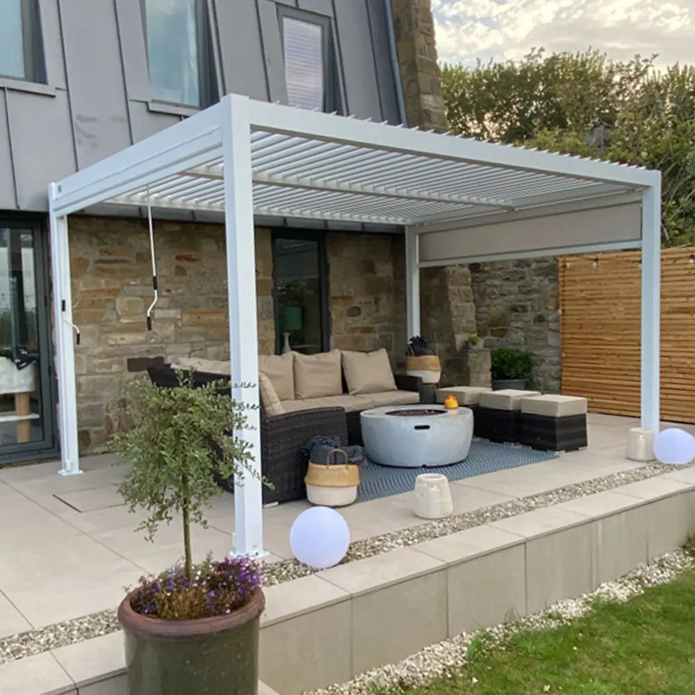 <p>Nice Aluminium Pergola was delivered the other day. Super easy to install and looks the part. Delivery was on time and the driver was very helpful. All round great experience thank you.</p>
