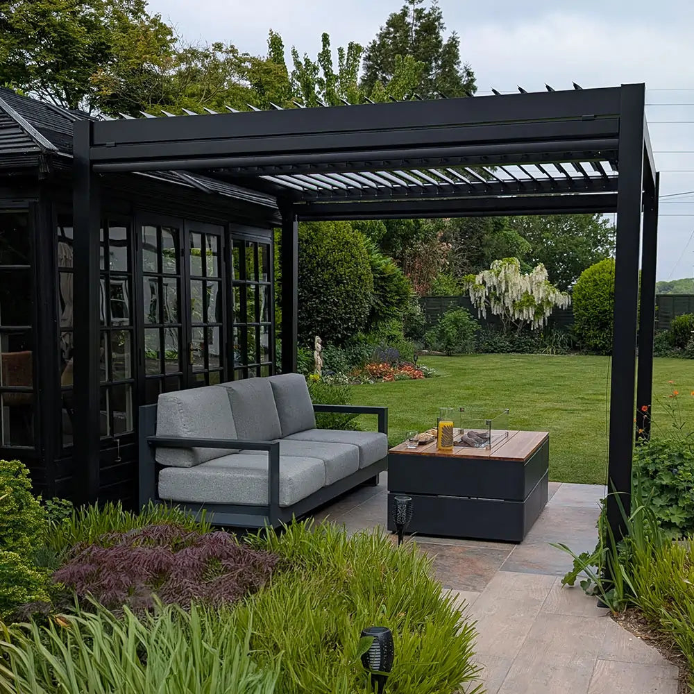 #colour_matte black #size_2.5m x 2.5m